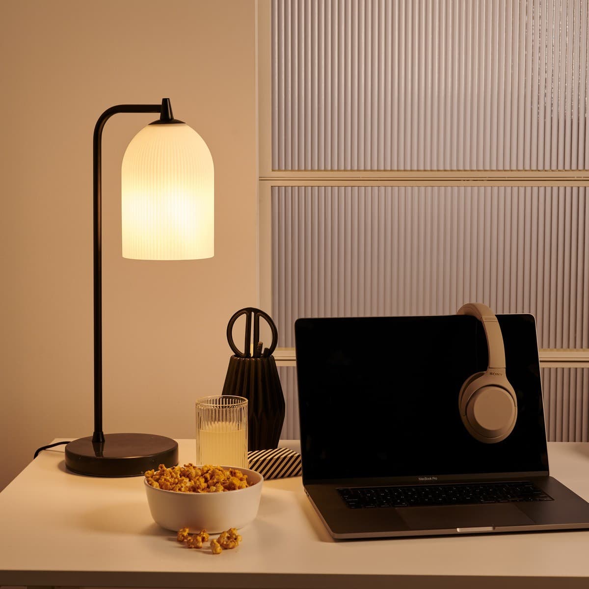 Camilla 1 Light Table Lamp in Black-img-8