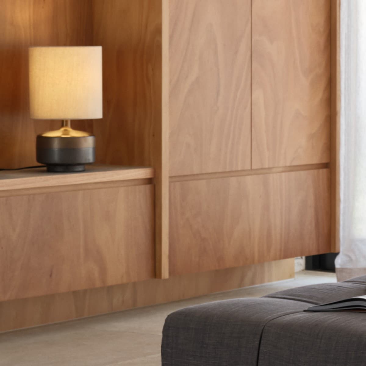Isabel 1 Light Medium Table Lamp in Bronze Ceramic with Natural Fabric-img-2