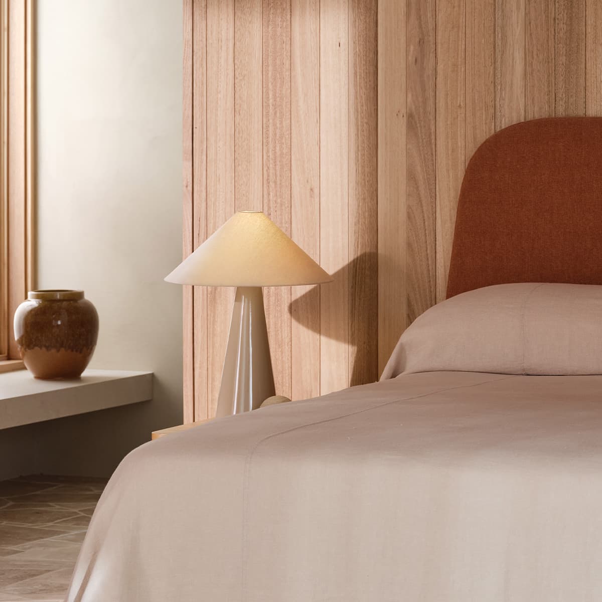Sonja 1 Light Ceramic Table Lamp in Fawn-img-2