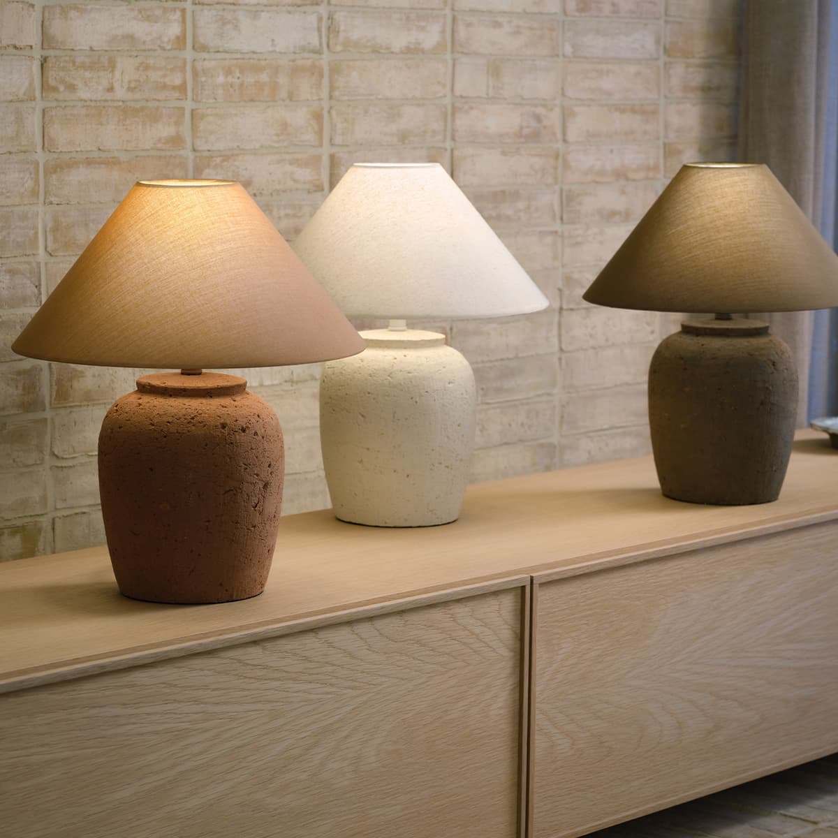 Vera Table Lamp in White-img-1