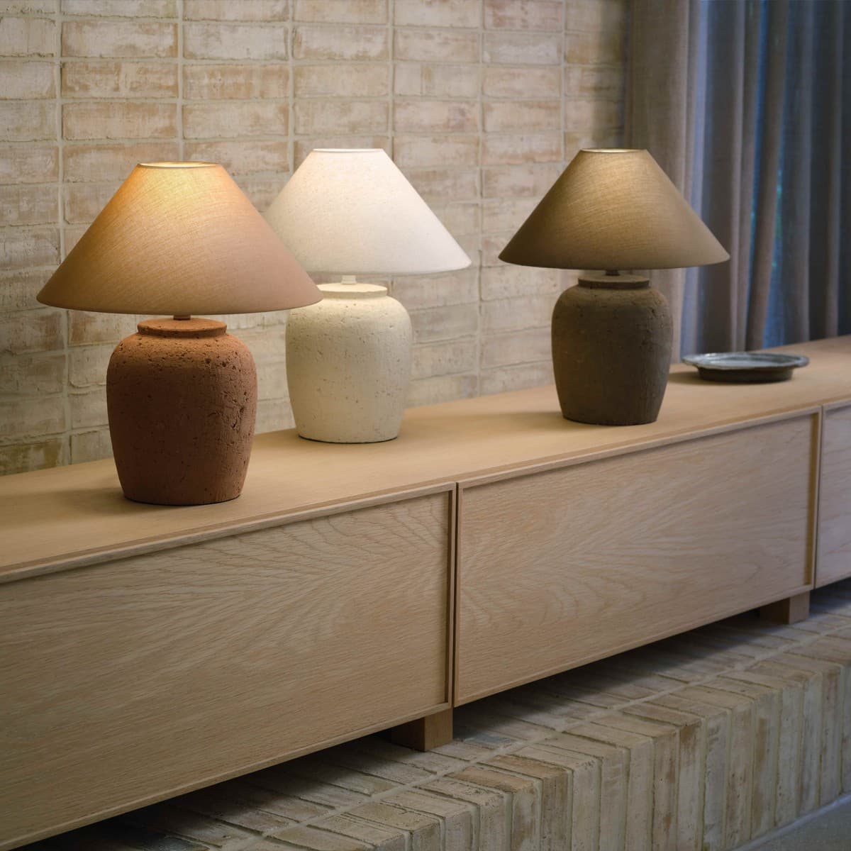 Vera Table Lamp in White-img-4
