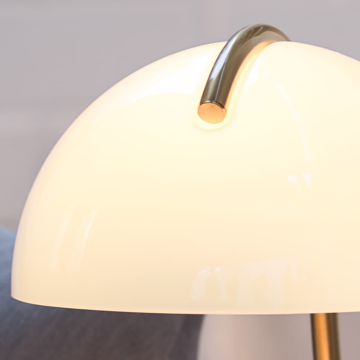 Mies Table Lamp in Aged Brass with Milk Glass-img-3