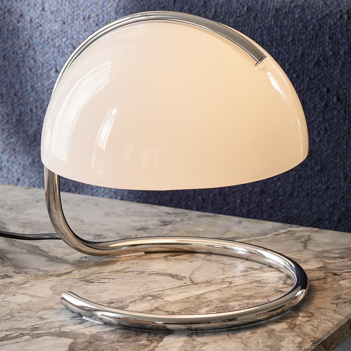 Mies Table Lamp in Chrome with Opal Glass-img-3