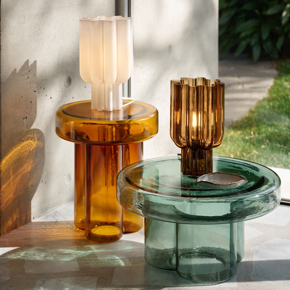 Floris Glass Table Lamp in Sepia-img-5