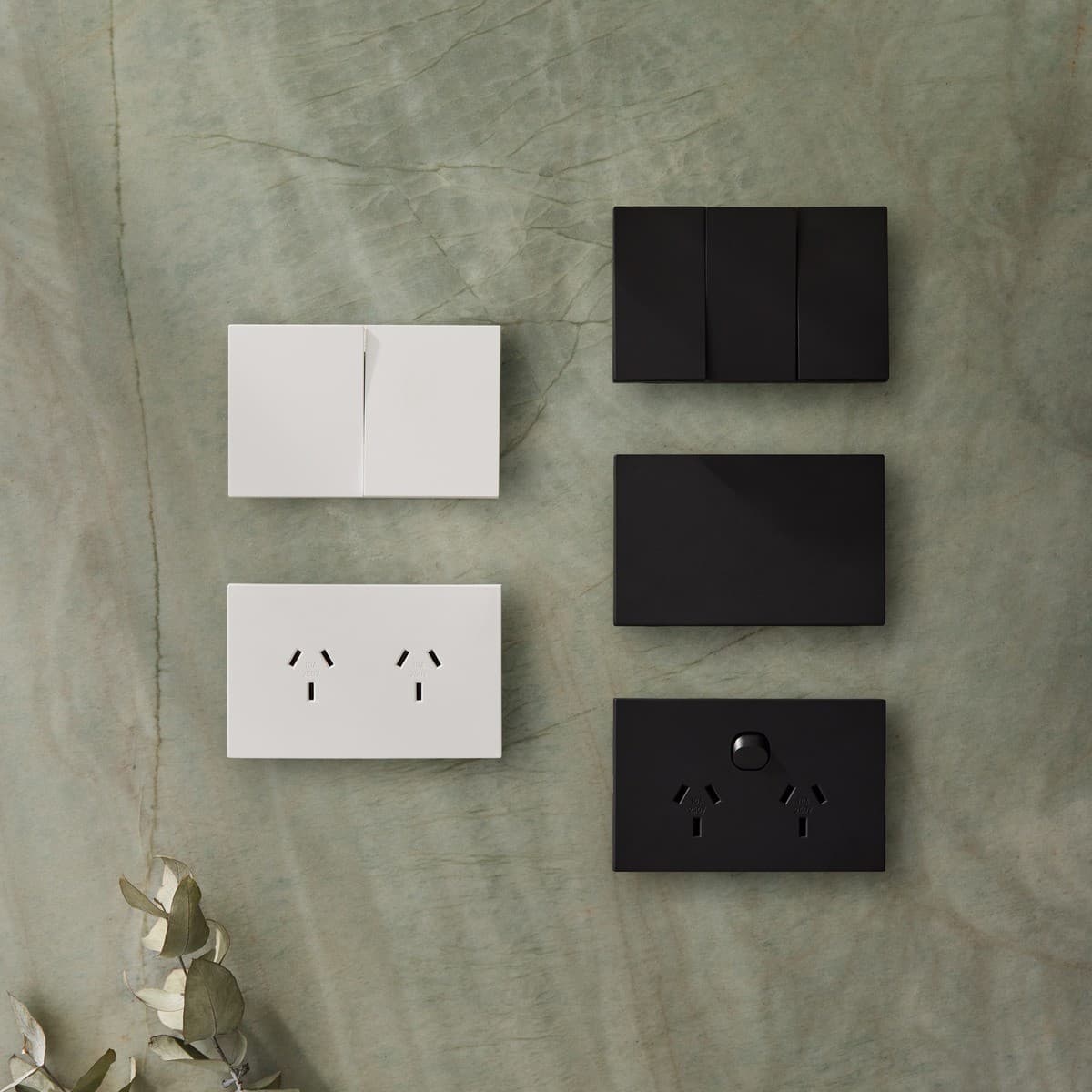 MFL Axis 1 Gang Switch in Black-img-5