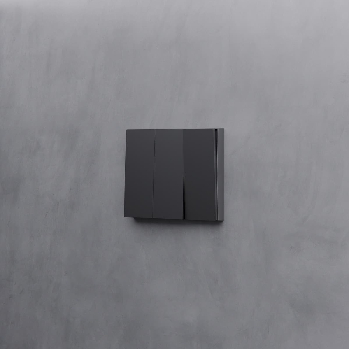 MFL Axis 3 Gang Switch in Black-img-4