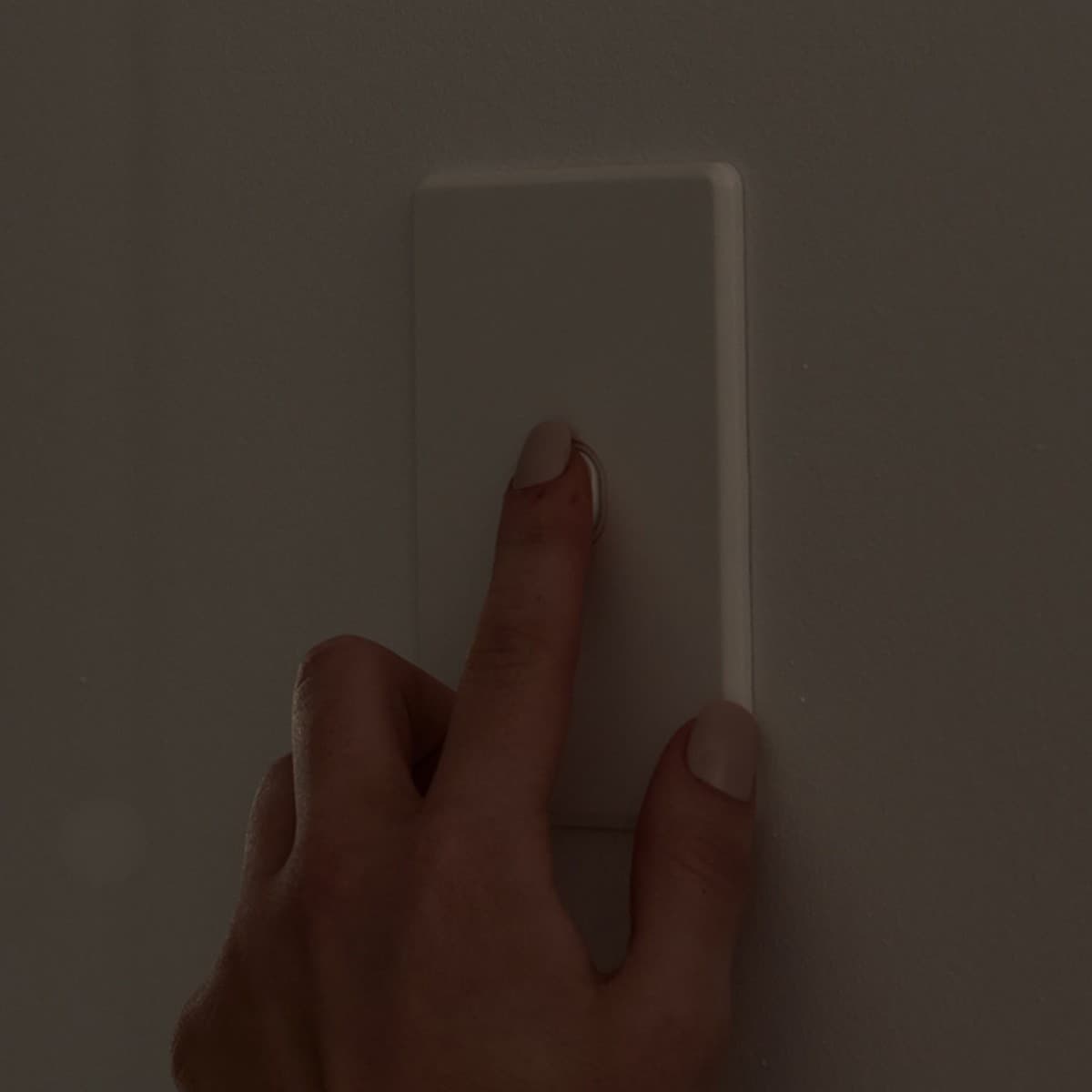 Lucci Power Quantum 1 Gang Switch Only in Matte White-img-3