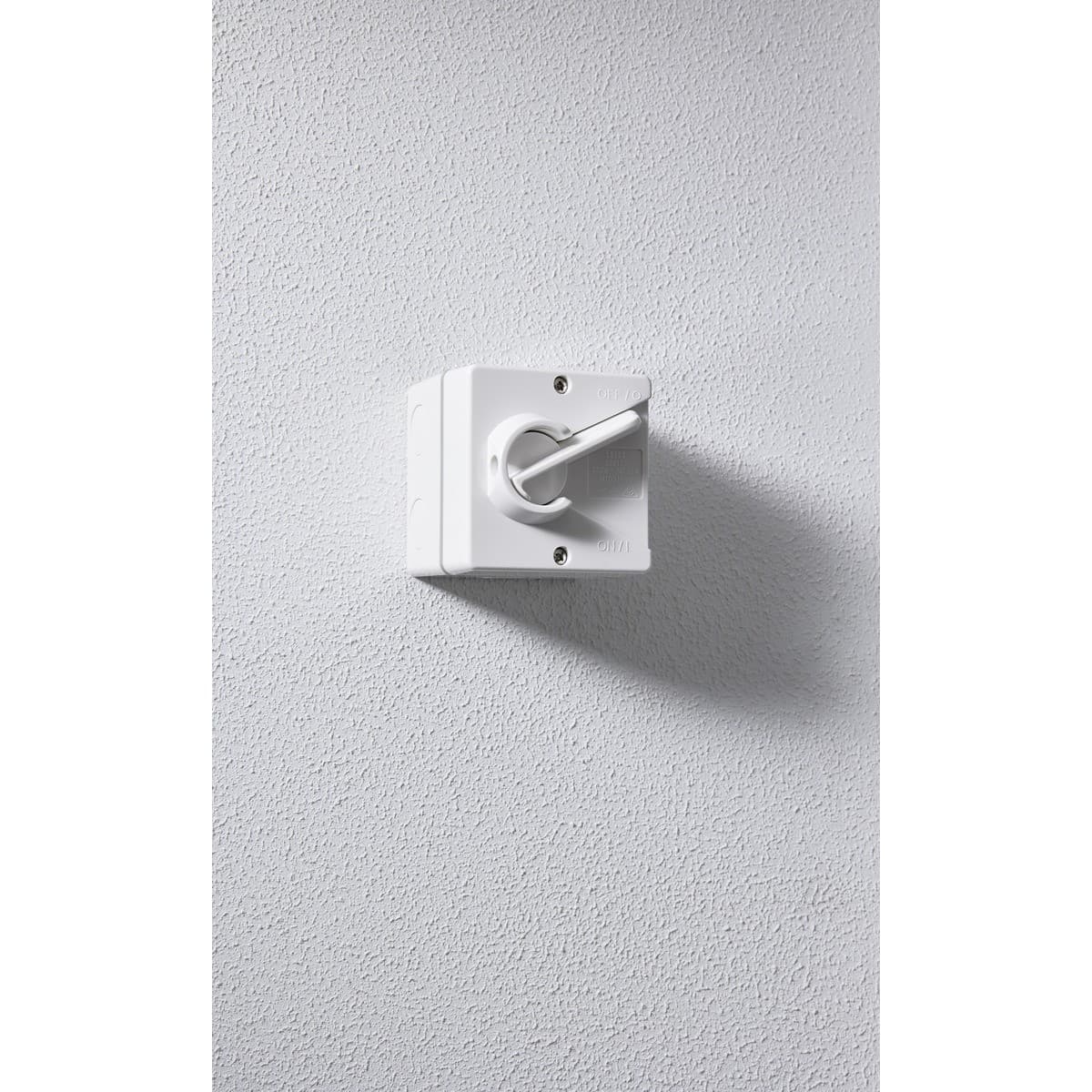 Lucci Power WP 20A Isolator 1 Pole Switch in White-img-3