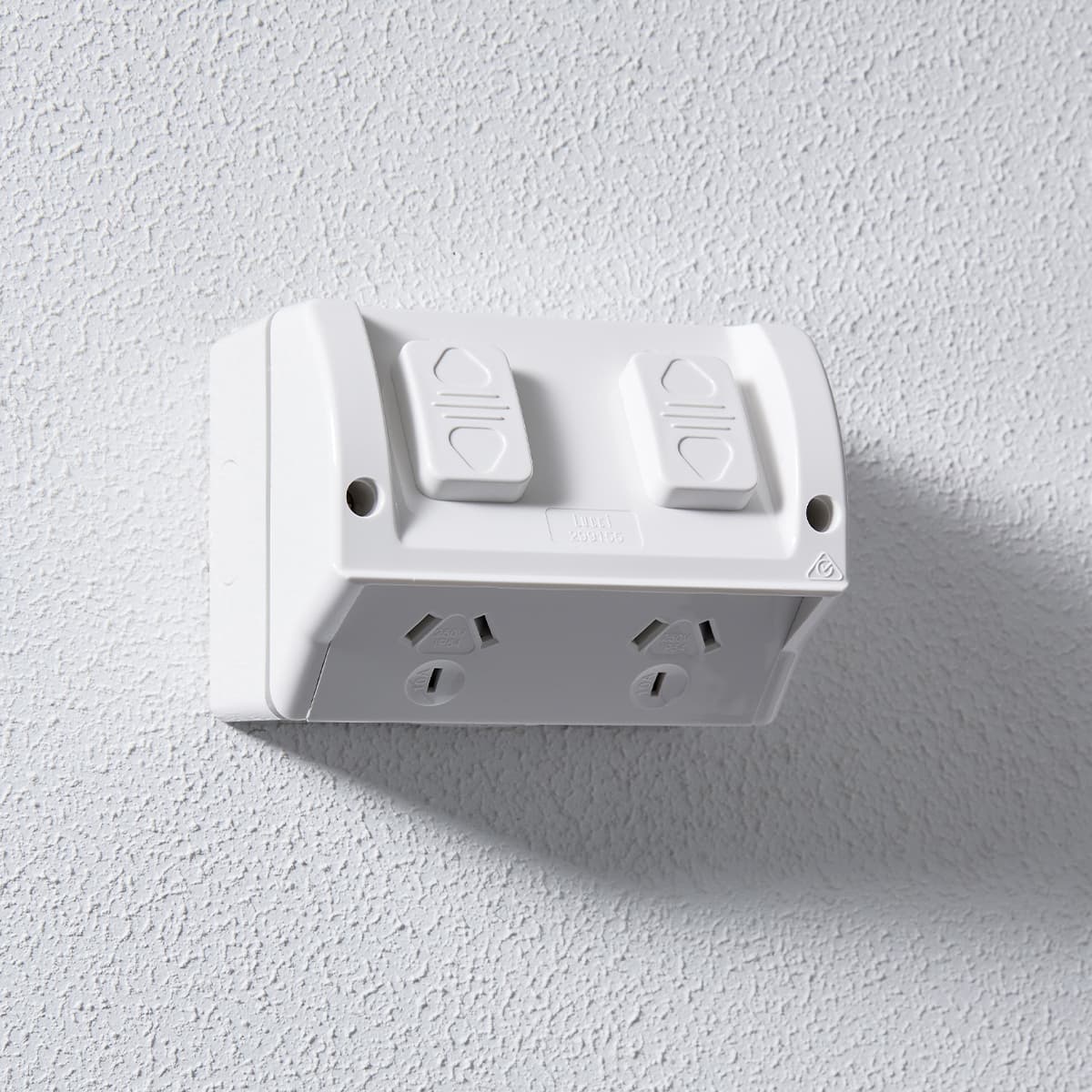 Lucci Power Twin IP53 10A Exterior GPO in White-img-2