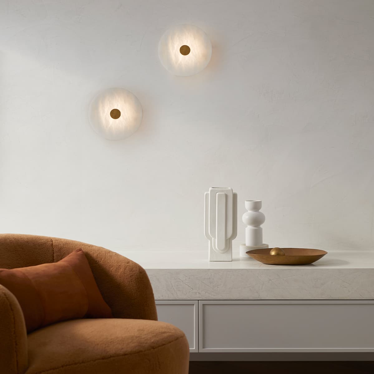 Made By Mayfair Osten LED Colour-Shifting Wall Bracket in Solid Brass with Spanish Alabaster-img-2