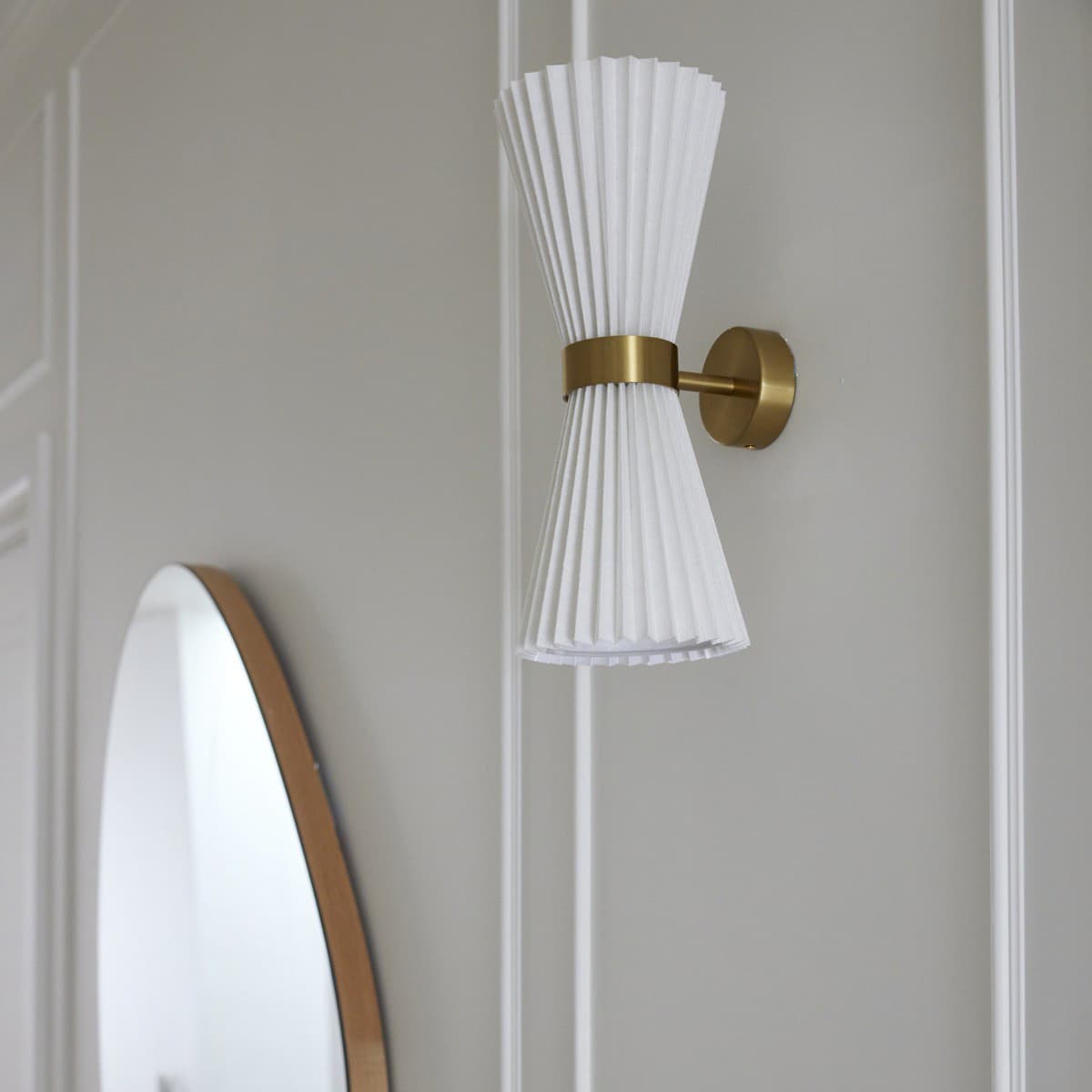 Amore 2 Light Pleated Wall Bracket in Brass with White Linen-img-3