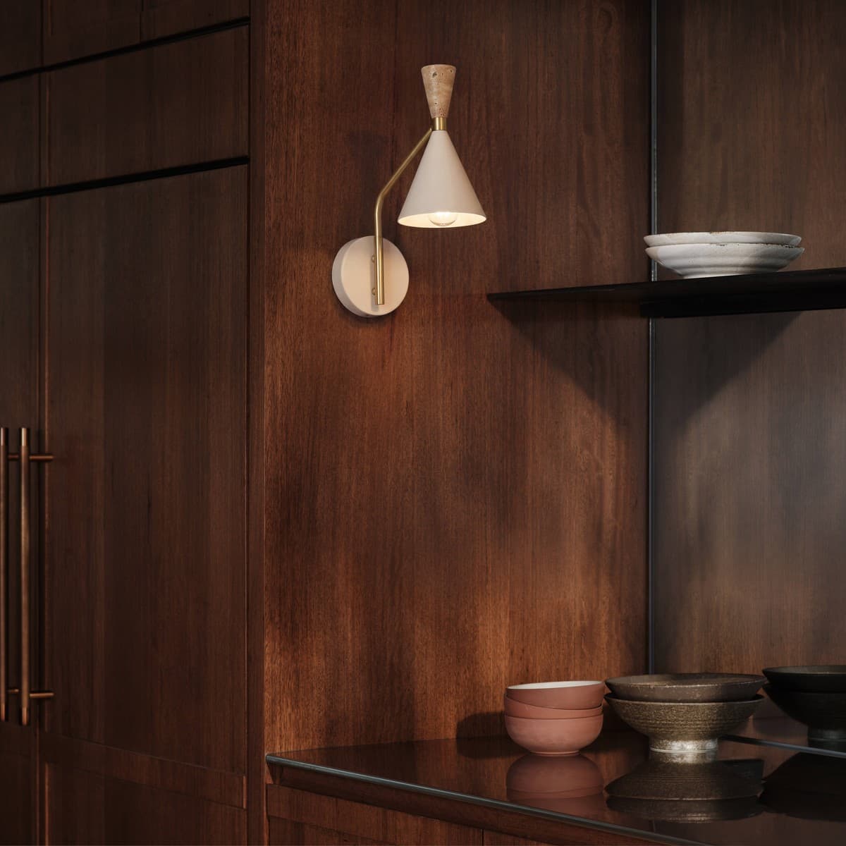 Campari 1 Light Wall Bracket in Beige with Natural Travertine and Aged Brass Details-img-4