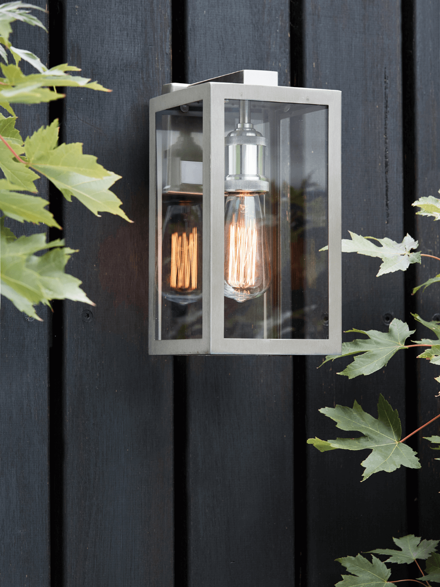 Beacon store exterior lights