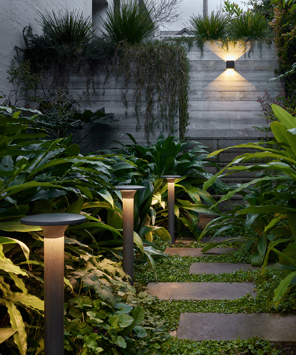 MFL By Masson Tanimi LED Bollard in Speckled Black