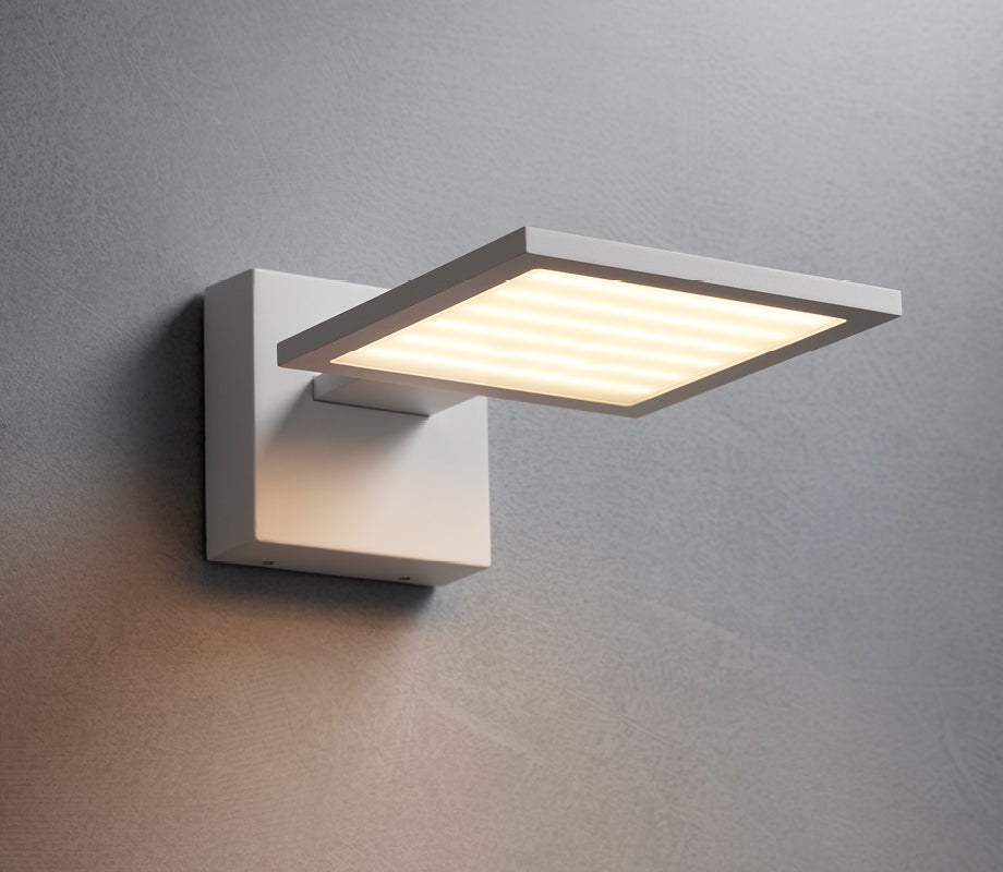 MFL By Masson Edge LED Wall Bracket in White